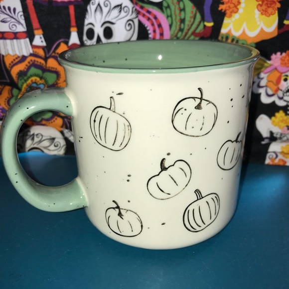 NEW! Extra wide Halloween pumpkin Meritage mug - Picture 1 of 8